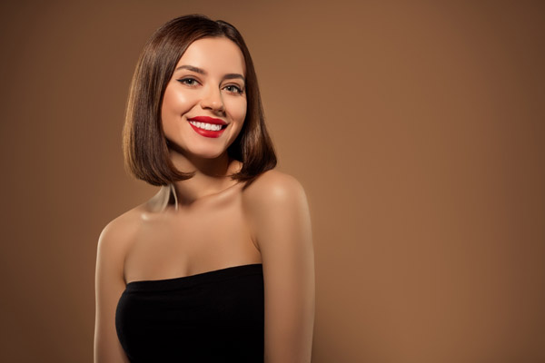 How A Cosmetic Dentist Can Help Improve Your Smile